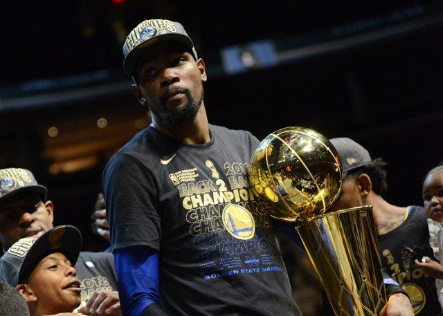 首先是国际 首先是国际